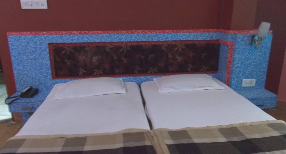Hotel Shivoy Vishesh, Kushinagar 3